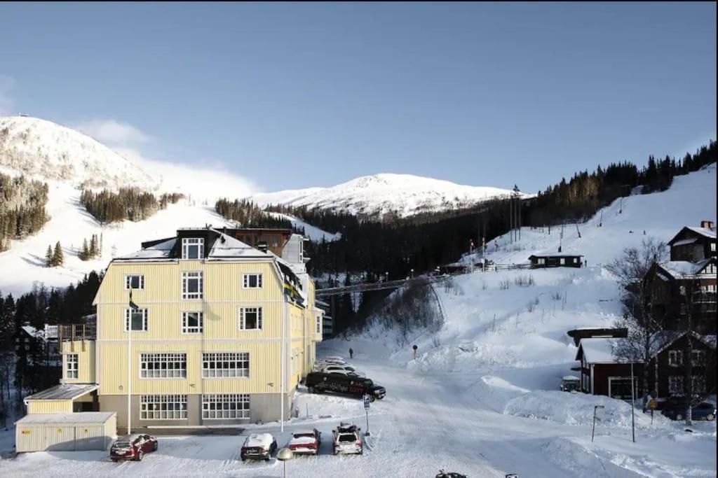 Slopeside Serenity In Are Ski In Ski Out Studio- No Windows Luaran gambar