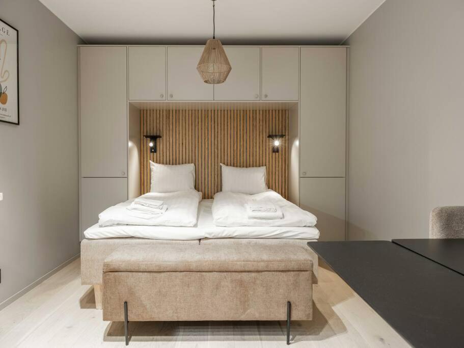 Slopeside Serenity In Are Ski In Ski Out Studio- No Windows Luaran gambar